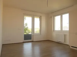 Pronájem bytu 3+kk, Praha - Vysočany, Svatošových, 72 m2