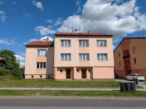 Prodej bytu 3+1, Počátky, Stodolní, 61 m2