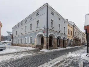 Prodej bytu 3+1, Hostinné, Dolní brána, 67 m2