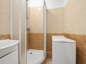Prodej bytu 2+1, Hradec Králové, Horova, 50 m2