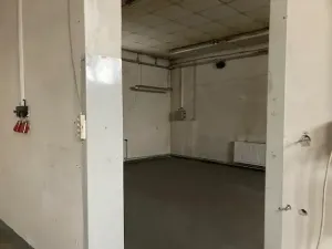 Pronájem skladu, Liberec, Švermova, 90 m2