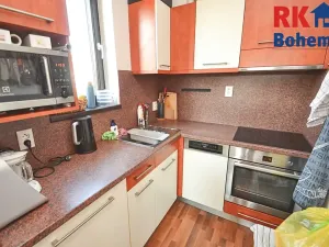 Pronájem bytu 2+kk, Praha - Háje, Loosova, 48 m2
