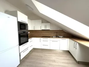 Pronájem bytu 4+kk, Jinačovice, 92 m2