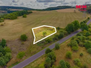 Prodej pozemku pro bydlení, Hostomice, 1184 m2
