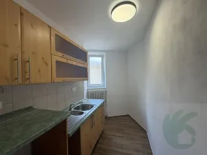 Pronájem kanceláře, Mělník, Pražská, 92 m2