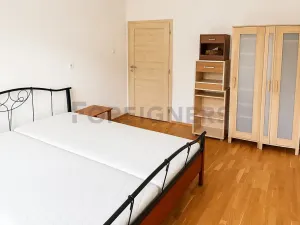 Pronájem bytu 3+1, Praha - Čakovice, Radbuzská, 78 m2