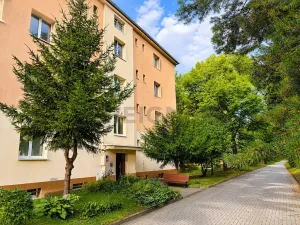 Pronájem bytu 3+1, Praha - Čakovice, Radbuzská, 78 m2