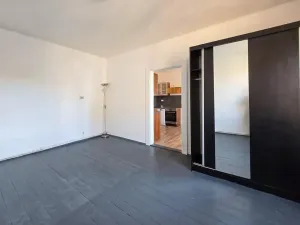 Pronájem bytu 2+kk, Teplice, Denisova, 44 m2