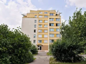 Prodej bytu 2+kk, Praha - Kobylisy, Šimůnkova, 32 m2