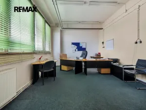 Pronájem skladu, Šumperk, Dolnostudénská, 3200 m2