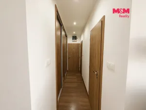 Prodej bytu 2+kk, Ostrava - Poruba, Hlavní třída, 54 m2