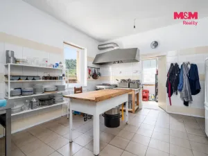 Prodej rodinného domu, Ústí nad Labem - Svádov, Vítězná, 300 m2