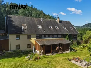 Prodej rodinného domu, Cvikov, 556 m2