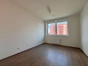 Pronájem bytu 2+kk, Beroun, Nepilova, 56 m2