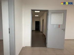 Pronájem kanceláře, Hradec Králové, Koutníkova, 69 m2