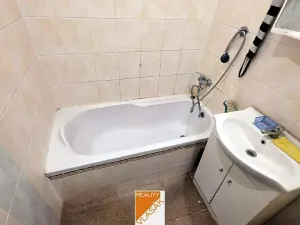 Prodej bytu 3+1, Kadaň, Chomutovská, 74 m2