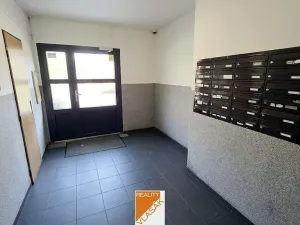 Prodej bytu 2+1, Kadaň, Chomutovská, 55 m2