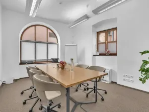 Pronájem kanceláře, Hradec Králové, Malé náměstí, 112 m2