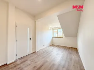 Pronájem bytu 2+kk, Nymburk, Dlouhá třída, 59 m2