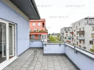 Pronájem bytu 1+kk, Praha - Zbraslav, Pelzova, 35 m2