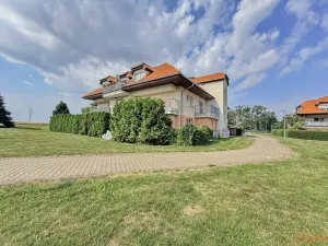 Pronájem bytu 2+kk, Holubice, 67 m2