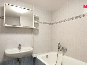 Pronájem bytu 1+kk, Smržovka, náměstí T. G. Masaryka, 40 m2