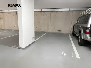 Pronájem bytu 2+kk, Praha - Čakovice, Bermanova, 55 m2