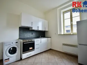 Pronájem bytu 1+1, Kutná Hora, Uhelná, 39 m2