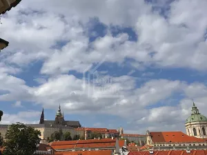Pronájem bytu 3+kk, Praha - Malá Strana, Vlašská, 75 m2