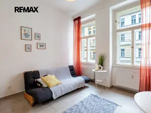 Pronájem bytu 2+kk, Praha - Nové Město, Legerova, 34 m2