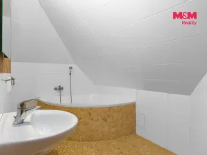 Prodej bytu 3+kk, Horní Lhota, 135 m2