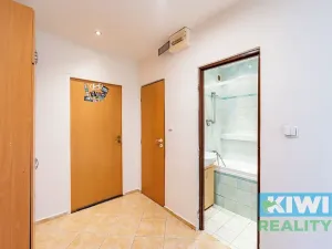 Prodej bytu 2+1, Ostrava, Plavecká, 53 m2