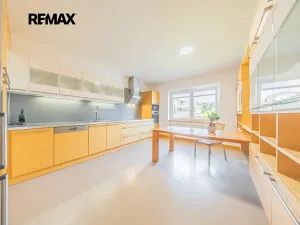 Prodej rodinného domu, Slaný, Šultysova, 815 m2