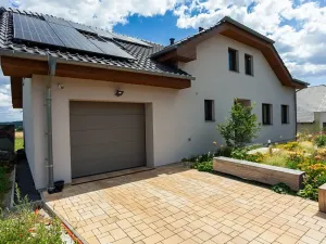 Prodej rodinného domu, Líšnice, 336 m2