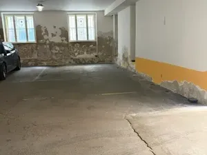 Pronájem garážového stání, Praha - Nové Město, Hálkova, 3 m2