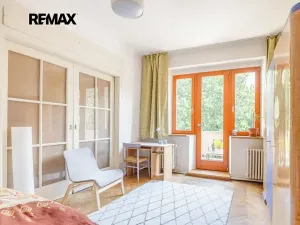 Prodej vily, Praha - Dejvice, U dejvického rybníčku, 400 m2