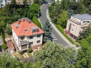 Prodej vily, Praha - Dejvice, U dejvického rybníčku, 400 m2
