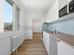 Pronájem bytu 2+1, Pardubice, Bartoňova, 48 m2