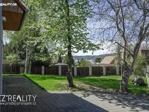 Prodej rodinného domu, Praha - Lipence, Na Bambouzku, 308 m2