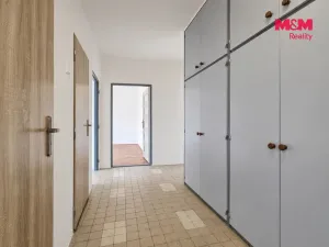 Prodej bytu 2+1, Rotava, Sídliště, 53 m2