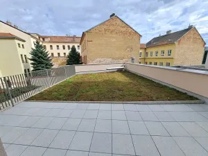 Pronájem bytu 1+kk, Brno, Koliště, 38 m2