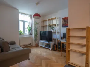 Prodej bytu 2+kk, Praha - Holešovice, U Uranie, 40 m2