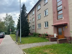 Prodej bytu 3+1, Písek, Karla Čapka, 75 m2