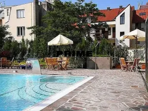 Pronájem bytu 1+kk, Praha - Vinohrady, Italská, 41 m2