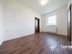 Pronájem bytu 2+1, Šternberk, Jívavská, 71 m2