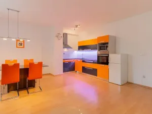 Pronájem bytu 2+kk, Český Krumlov, Pod Hrází, 64 m2