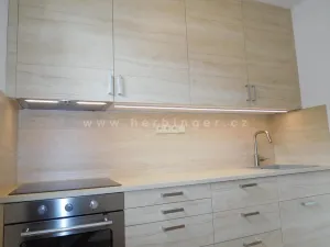 Pronájem bytu 1+kk, Šlapanice, Masarykovo náměstí, 23 m2