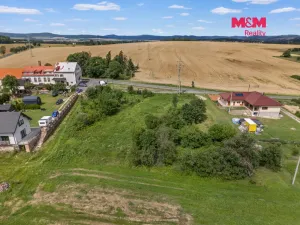 Prodej pozemku pro bydlení, Komárov, 4052 m2
