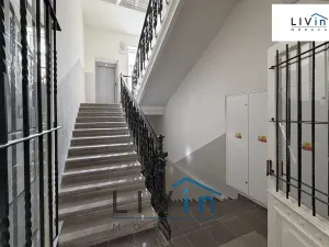 Prodej bytu 2+1, Olomouc, Javoříčská, 90 m2