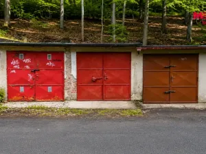 Prodej garáže, Karlovy Vary, Hřbitovní, 18 m2